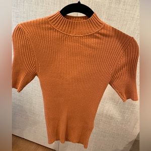 Banana Republic Ribbed Shirt